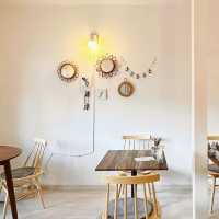 Tricolore Cafe