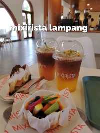 Mixirista Lampang เป็นคาเฟ่ยอดนิยมในจังหวัดลำปาง