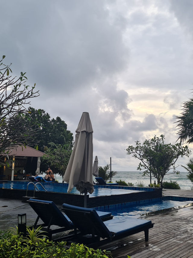 ติดเกาะช้างที่ โรงแรม Nature beach 
