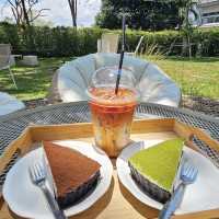 ปลีกวิเวก คาเฟ่