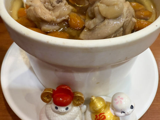 漢神百貨旁巷內最夯的（龍袍湯包）非吃不可的美食