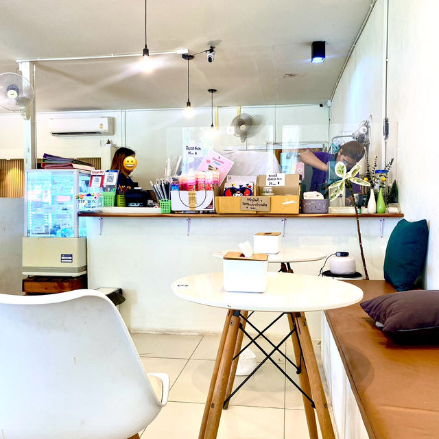 ร้าน Take ‘n’ Taste Café 🍰☕️