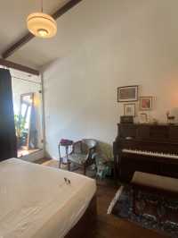 🏡 เผลอสุขใจ Cafe & Bed — ที่พัก + คาเฟ่ เงียบสงบ 