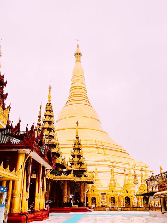 Shwedagon Pagoda at Golden Hour: A Solo Traveler’s Spiritual Summer Escape