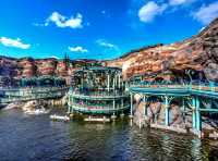 Uncover Wonders at Mysterious Island!