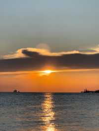 Golden Goodbye at Pantai Puteri