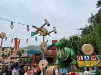 香港迪士尼樂園_世上最快樂的地方