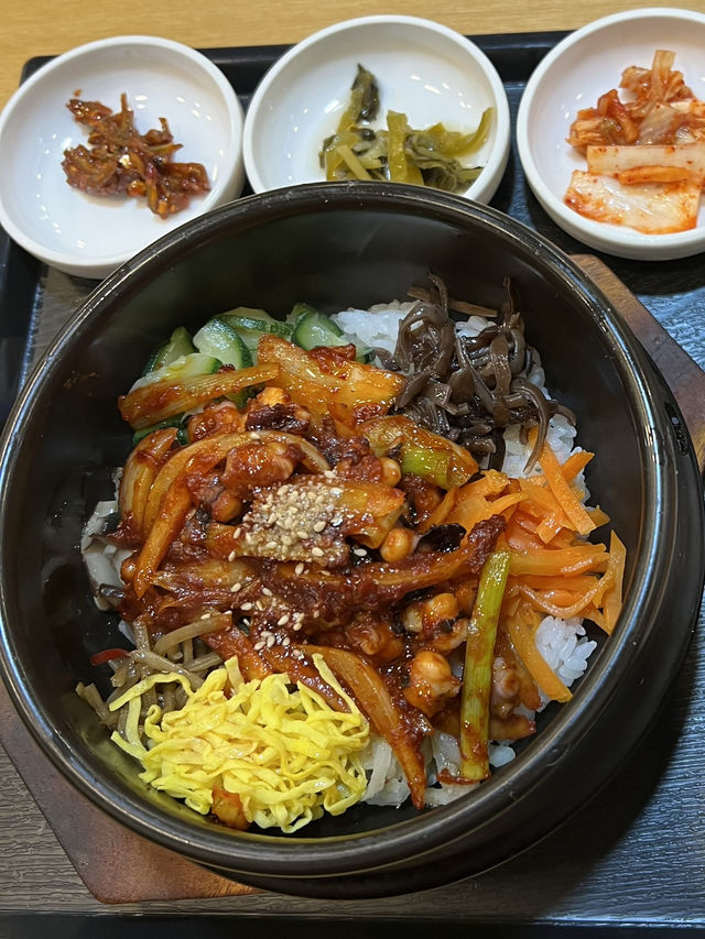본죽에서 맛있는 식사
