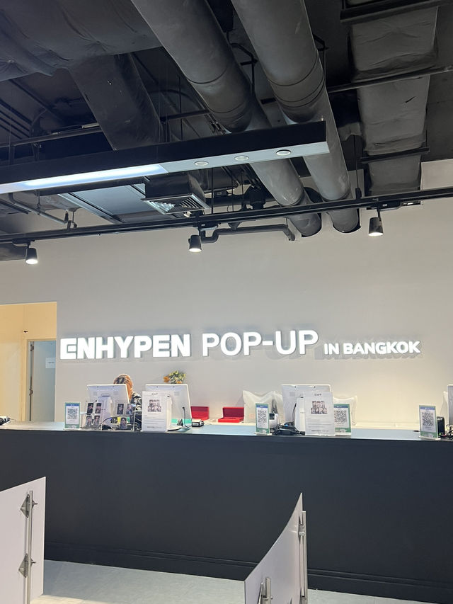 🎉✨ ENHYPEN Pop-up Store ที่สยามดิส