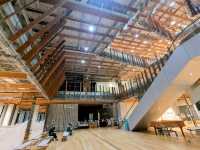 富山 | 富山市玻璃美術館&圖書館，隈研吾的美學建築