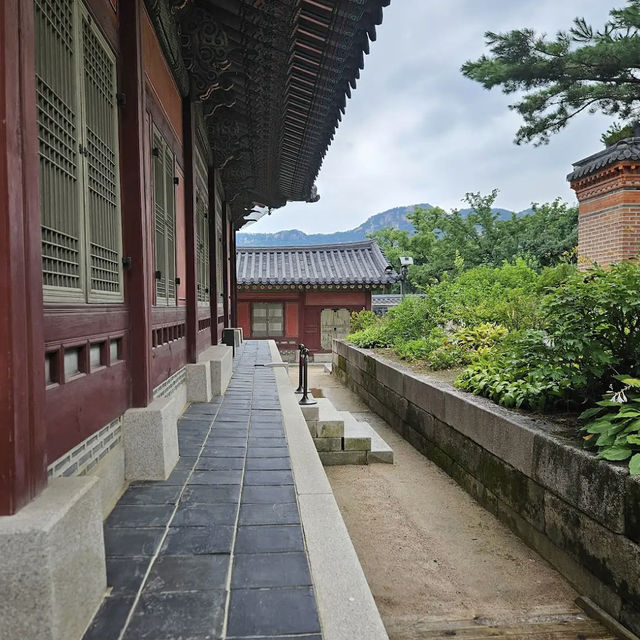 경복궁 (Gyeongbokgung Palace)