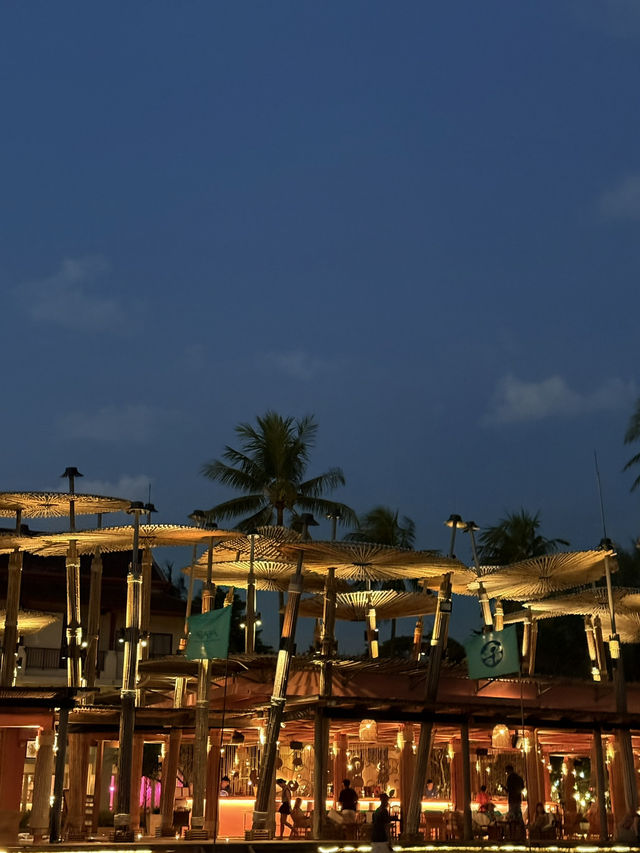 Apsara Khaolak บรรยากาศร่มรื่น ใกล้จุดเล่นเซิร์ฟ
