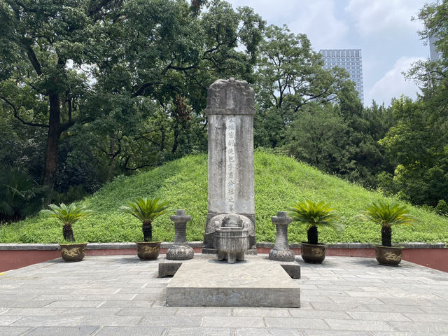 合肥包公墓，歷史上第一清官