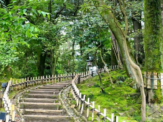 Kenrokuen Garden: A Living Painting in Kanazawa