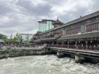 สะพานหนานเฉียว (南桥） ตูเจียงเยี่ยน 