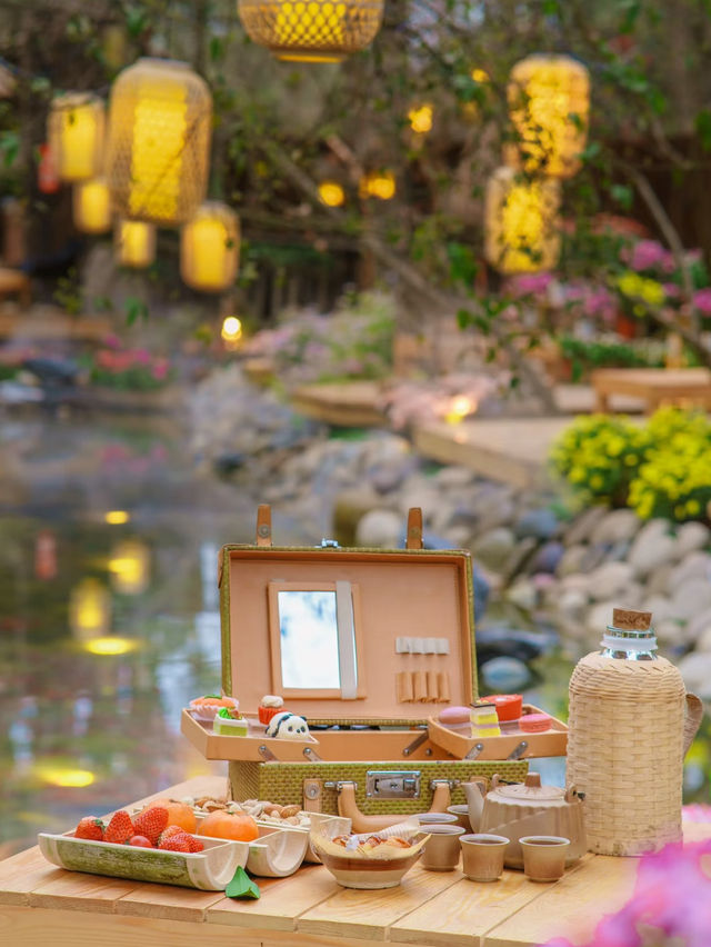 Real-Life Monet Garden in Wenjiang 💐🌿 Hidden Forest Courtyard You’ll Love!
