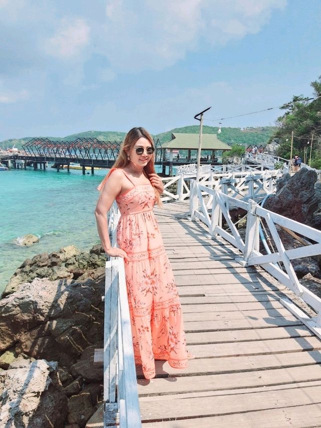 เกาะล้าน 3 วัน 2 คืนสนุก ชิลล์ วิวปัง อาหารก็เริ่ด