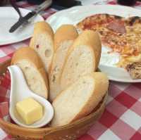 พิซซ่า 5ดาว ไม่รู้จะหักอะไร Yummay Pizza🍕🇮🇹