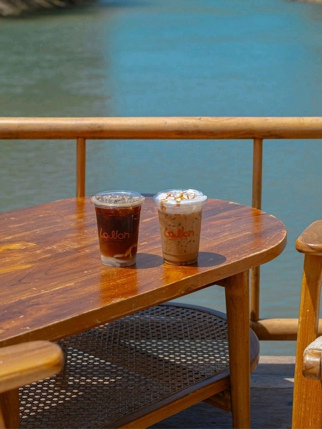 คาเฟ่เปิดใหม่ริมเล อ.แกลง #ระยอง สวยมาก