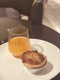Pre-Flight Bliss: Plaza Premium First Lounge Experience at HKIA