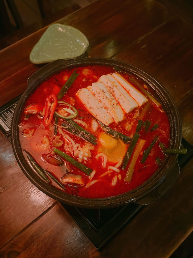 炸雞、Kimbap都有得食 炸雞、Kimbap都有得食