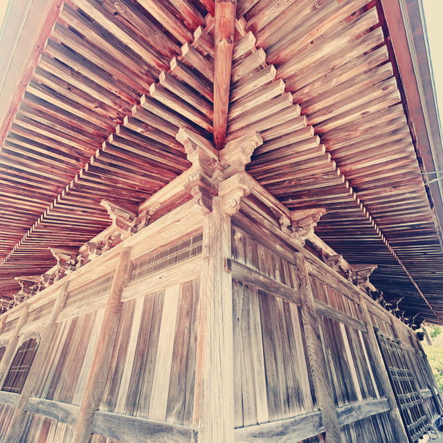 The Heart of Zen Wisdom: Kenchō-ji's Hattō (Lecture Hall) 📜