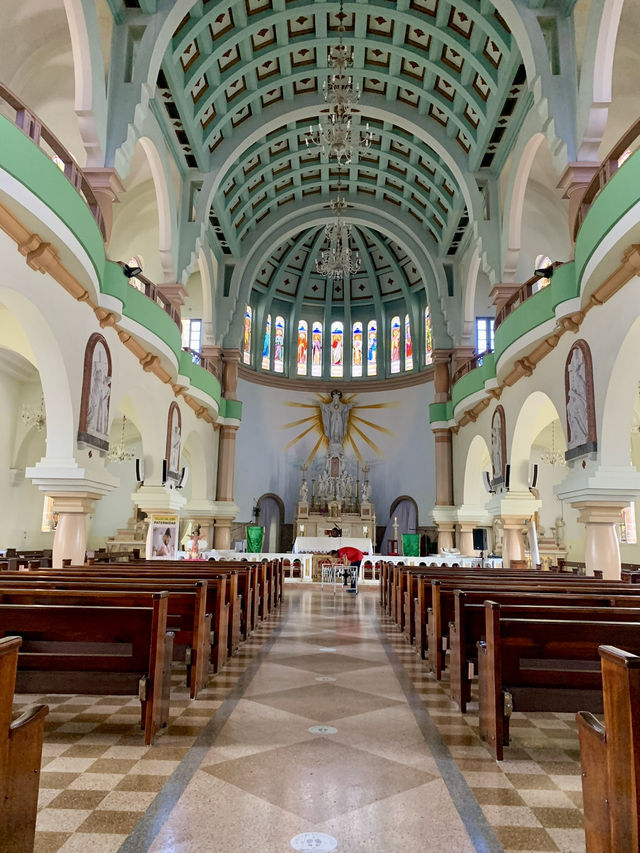 【ドミニカ共和国】Iglesia del Sagrado Corazón de Jesús