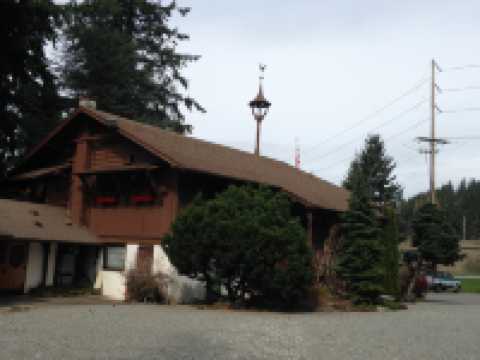 Boehm’s Candies & Chocolates 