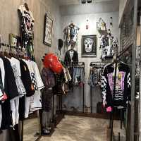 เสื้อผ้าไม่ซ้ำใคร ใส่แล้วชิคสุด ๆ ที่จตุจักร 🌟