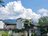 Frozen in Time: The Dreamlike Village of Hongcun