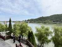 🪨 Longmen Grottoes — Easy Day Trip for International Travelers