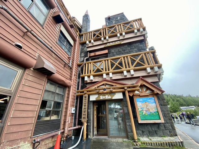 陰雨下漫步富士山五合目⛰️  