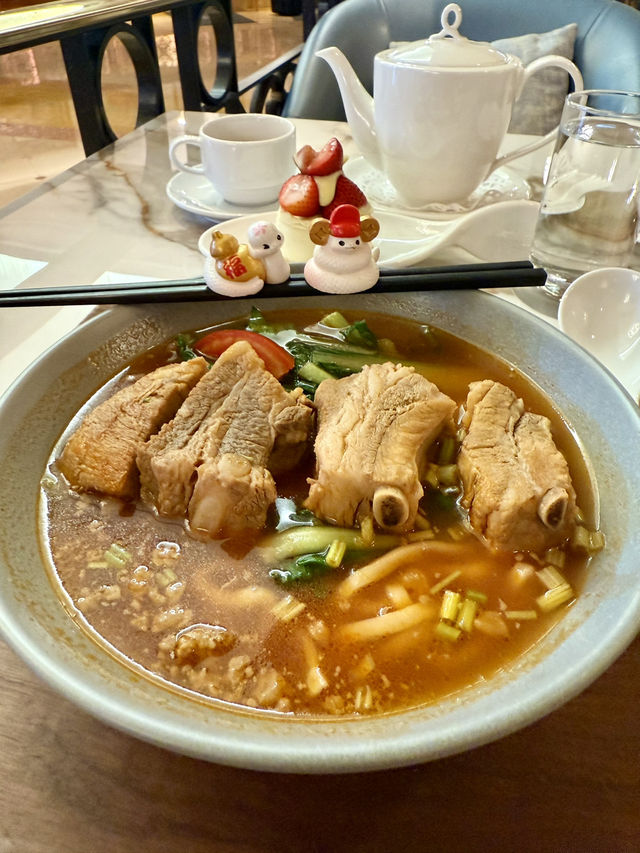 高雄漢來飯店(大堂鋼琴酒吧)的下午茶.很悠閑.很暇在意.起士蛋糕(非吃不可) 高雄漢來飯店(大堂鋼琴酒吧)的下午茶.很悠閑.很暇在意.起士蛋糕(非吃不可)