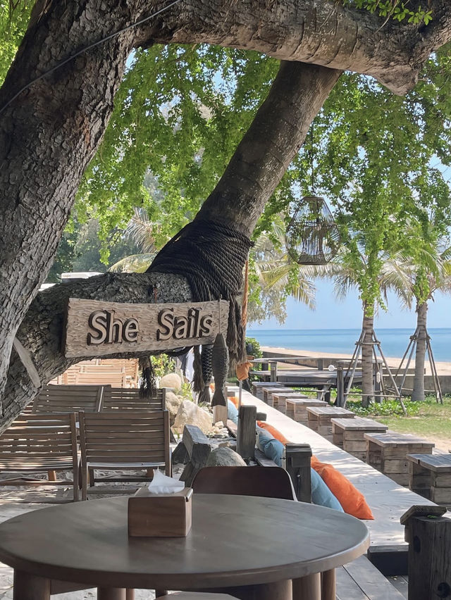 She Sails Cafe & Beach Club ระยอง🏝️🍹🍽️