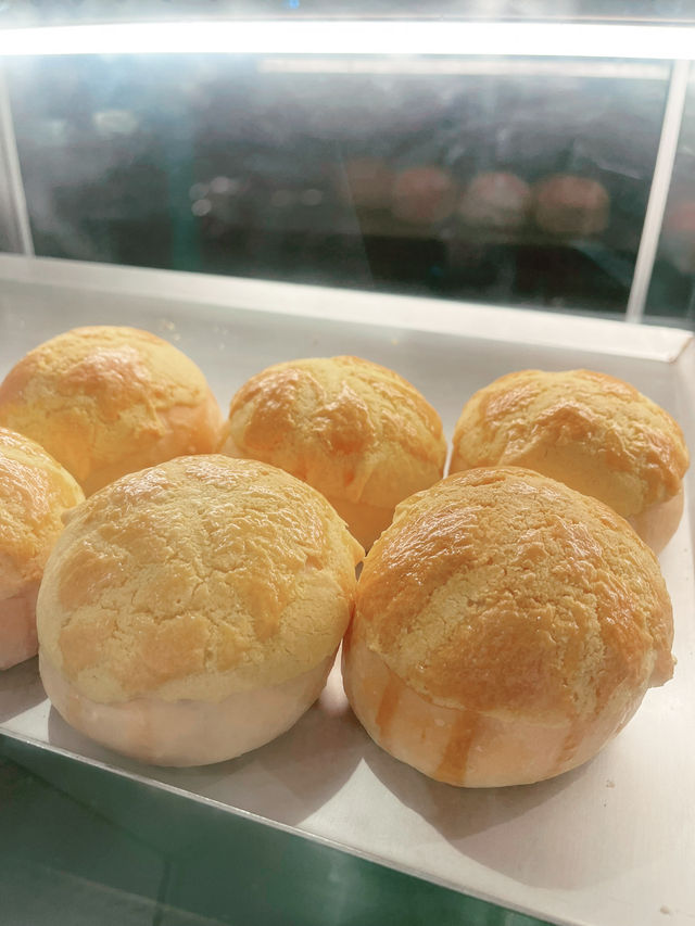 “Kam Kee Café: Modern Chinese Kopitiam Dining Experience” 