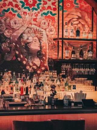 Стильные места для гурманов в городе — Dining Terrace @ TRX