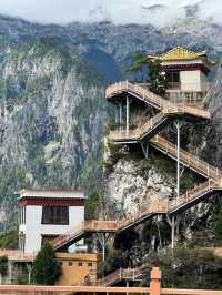 Tibetan Bliss in Shangri-La