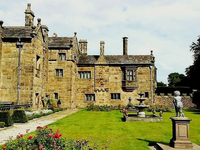 Your Solo Royal Adventure: Hoghton Tower