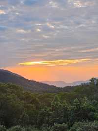 香港昂平日落絕美山林風景🌄