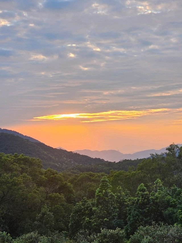 香港昂平日落絕美山林風景🌄 香港昂平日落絕美山林風景🌄