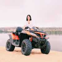 Red Sand Dunes: สัมผัสเนินทรายแดง วิวสุดมหัศจรรย์