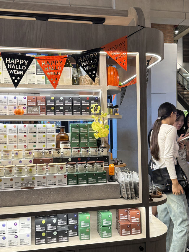 ONENIMMAN Market — ตลาดน่ารักกลางนิมมาน 