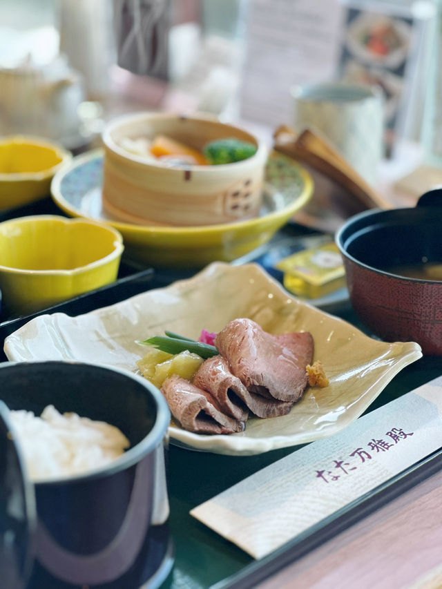 札幌公園飯店「札幌 灘萬雅殿」：坐擁四季美景的經典和食