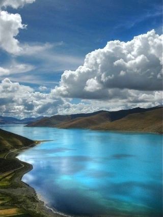 💙 Yamdrok Lake | A Sapphire on the Roof of the World