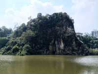 🏔️✨ My Morning Stroll at Little Guilin — Bukit Batok’s Hidden Gem! 🇸🇬💚