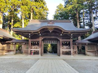 Yahiko Shrine (Niigata) is a sacred shrine in Niigata Prefecture.