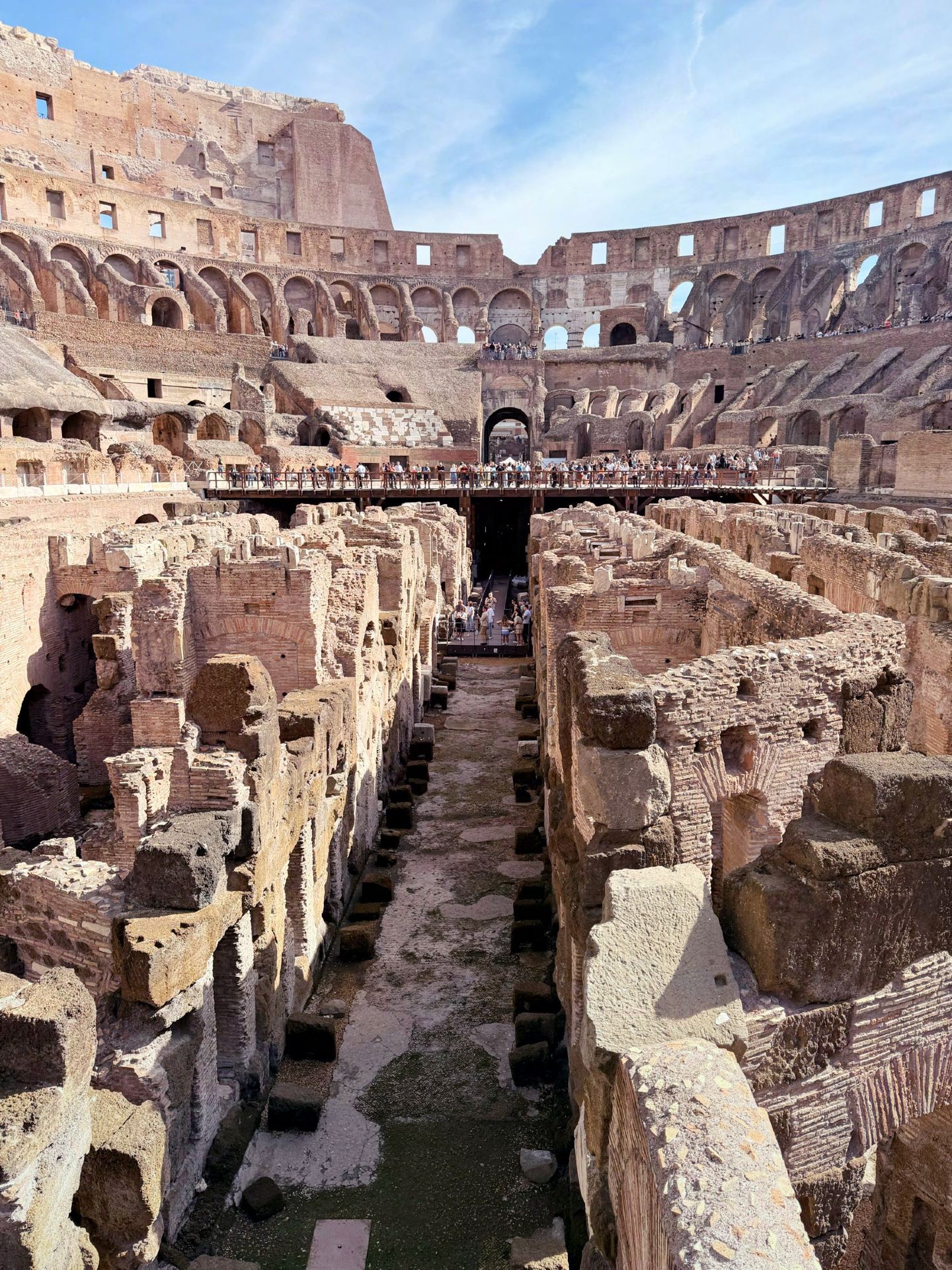 Step Back in Time at the Iconic Colosseum 🏛️✨