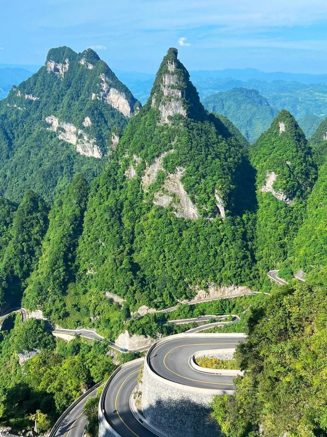 I Had a Plan for Zhangjiajie, Until I Decided to Forget It