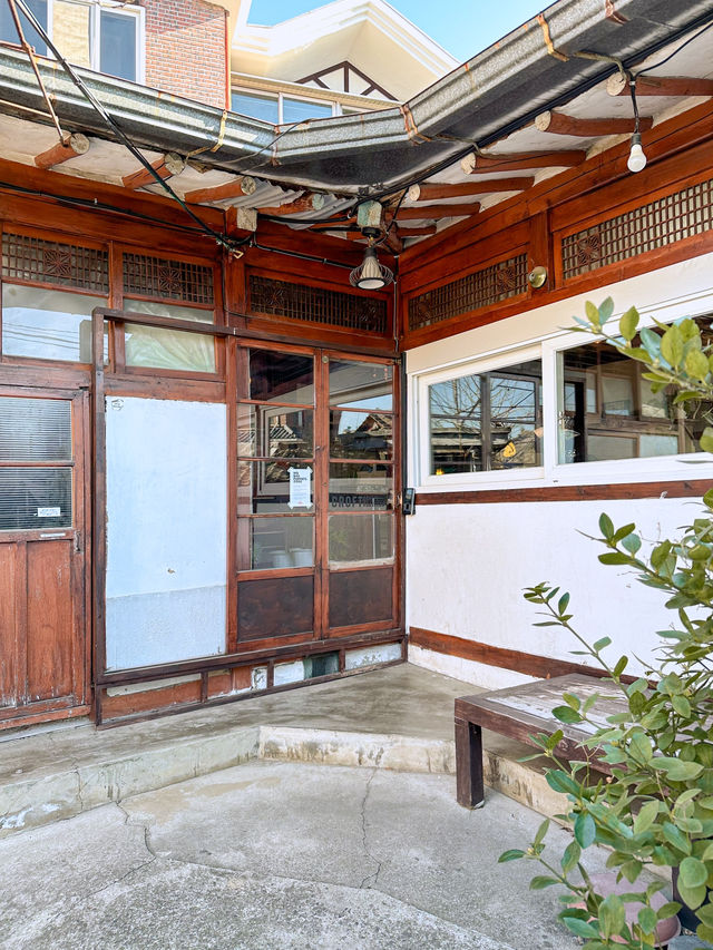 아날로그 감성 춘천 카페, 크로프트 커피