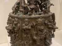 THE MET
